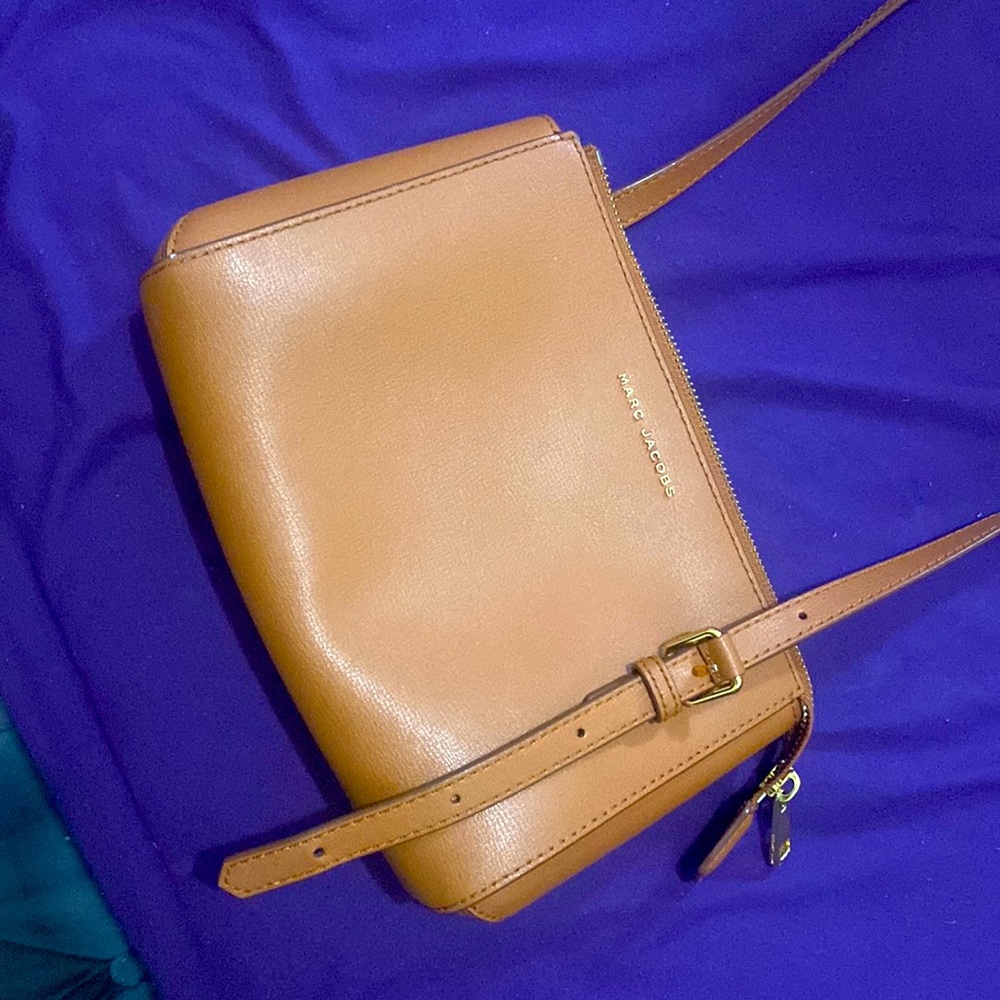 marc jacobs crossbody